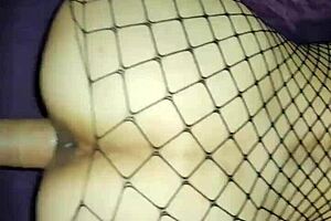 Fitness MILF Gets Ass Fucked in POV Homemade Scene