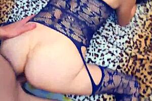 when legs spread wife ready for amateur anal fucking