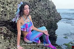 I met a beautiful mermaid on an island and gave her legs so she could explore the beach 😊