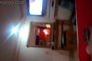 culo roto se dio muy fuerte alexa mira como se da ella sola parte 1