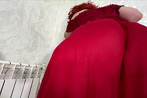 Sexy big ass milf gets her stepsons cock riding well