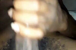 Mzansi Teen Pauses Activity Last Minute to Celebrate New Year in Homemade Video