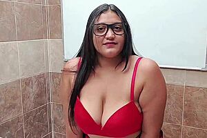 Alumna tiene sexo con profesor en aula de clases 😏
