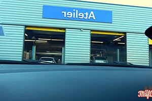 sabrina chaude milf knows what to do with two cocks!