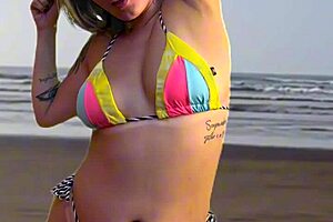 Left the beach waiter hard and begged to grab his bulge.