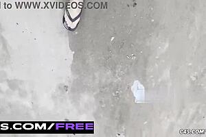 Teen Marina loses control while walking and wets her jeans