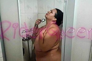 BBW slides into shower for intense fucking
