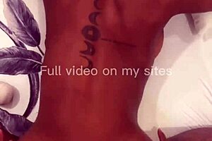 can i join your ebony squirt session? 💦