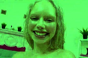 Vivian lola begs, destroy my ass with six big cocks in double anal!