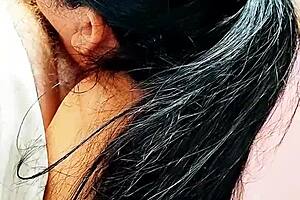 Brincando Na Cama Com Meu Prlm0 Enquanto Minha M� N�o Chega Em Casa