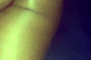 I'm squirting on your big daddy dick