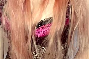 addicted to me song by findom goaldigger