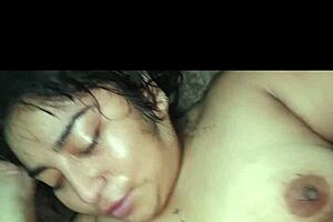 Putita Cachonda Se Queda Sola En Casa Y Llegó El Padrino A Darle Por El Culo!