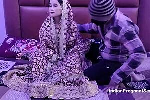 BEAUTIFUL MUSLIM INDIAN Bhabhi FUCKED Very Badly By Devar - Desi Sex