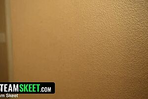 i walkd in on her ridin that big dildo, teasin me