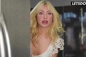 Milf Ivy Wolfe Steamy Lesbian Fuck With Roommate