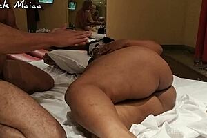 Pregnant woman gets oily massage with cock and milk 🍑