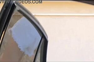 i risked masturbating in the car in public for that hot girl