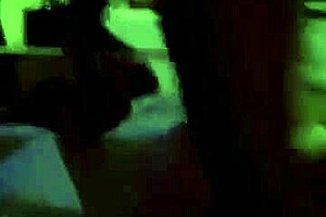 morena gostosa dando o cu com liberacao do marido