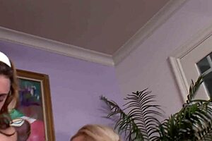 i horny hot threesome group babes wet pussy dripping assfuckin orgasm