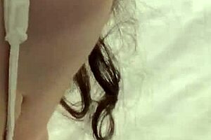 Curvy woman wants fuck