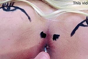 Mentes Maliciosas Vão Dizer Que É Um Cu Rosinha Chupando Pirulito Completo No Sheer E Red