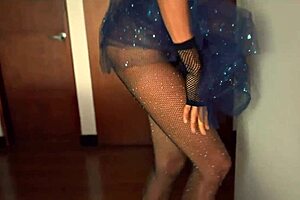 Having hard sex in a homemade video with a pretty classical ballet dancer