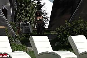 Busty Betty Wife Gangbanged By Construction Workers Pee Dap Fist Fuck 5 On 1 Pee Drinking Rough Gape Atm