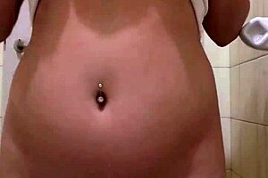 She sends video showing big tits and wetting in bath