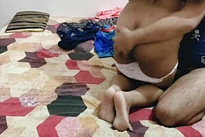 Indian village couple shares quick, rough pussy fucking with old boyfriend