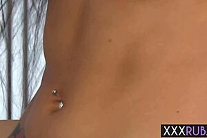 lesbian milf masseuse lola foxx seduces client jessie rogers with intense pussy licking