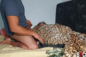 Novinha Deitada E Transei Gostoso Com Ela