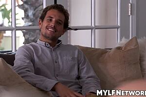 AFTER A LONG DAY AT WORK SOVEREIGN SYRE GETS HOME TO FIND HER DOPEY HUSBAND WAITING FOR A PIECE OF ASS