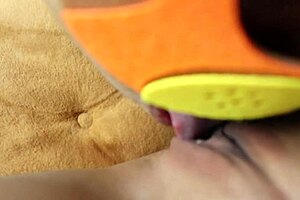 asian girl toys tight pussy solo homemade