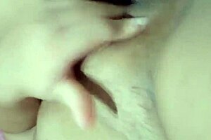 Limpando O Mel Do Meu Vibrador E Gozando Mais Parte 1 2