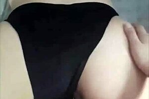 Latina Milf Doña Mary Settles Debt With Intense Gym Workout