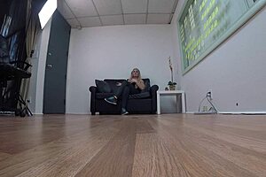 Samantha milf sucks cock in casting pov interview