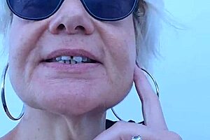 Searching for stranger on cruise to fuck my pussy