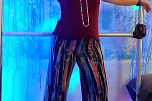 Hotwife Steffi's Big Pussy Lips Dance Compilation!