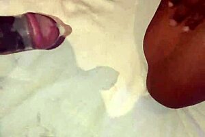 morena dominicana loves oral and squirting hard