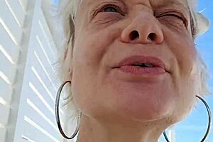 Searching for stranger on cruise to fuck my pussy