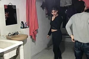 after a good blowjob my boyfriend fucks my pussy and cums inside