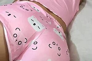18-Year-Old In Pajamas Fucked, Sad After Boyfriend Dump, Beautiful Big Ass Homemade