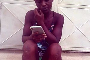 crazy bitch twerks naked after shedding clothes