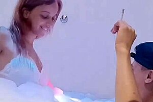 Intense Fucking With Well-Endowed In Motel