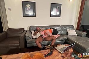 Petite Blonde Creampie Huge Cock