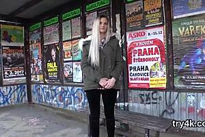 Natural teen offers blowjob in POV, then enjoys pussy reaming