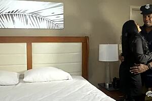 Big Boobs Bbc Maniac Maxine X Was Gang Banged Once Again