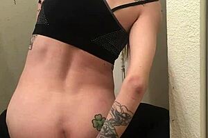 tranny in leggings becomes an anal princess