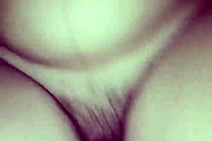 i fucked this indonesian babe and cummed inside her pussy, oh shit